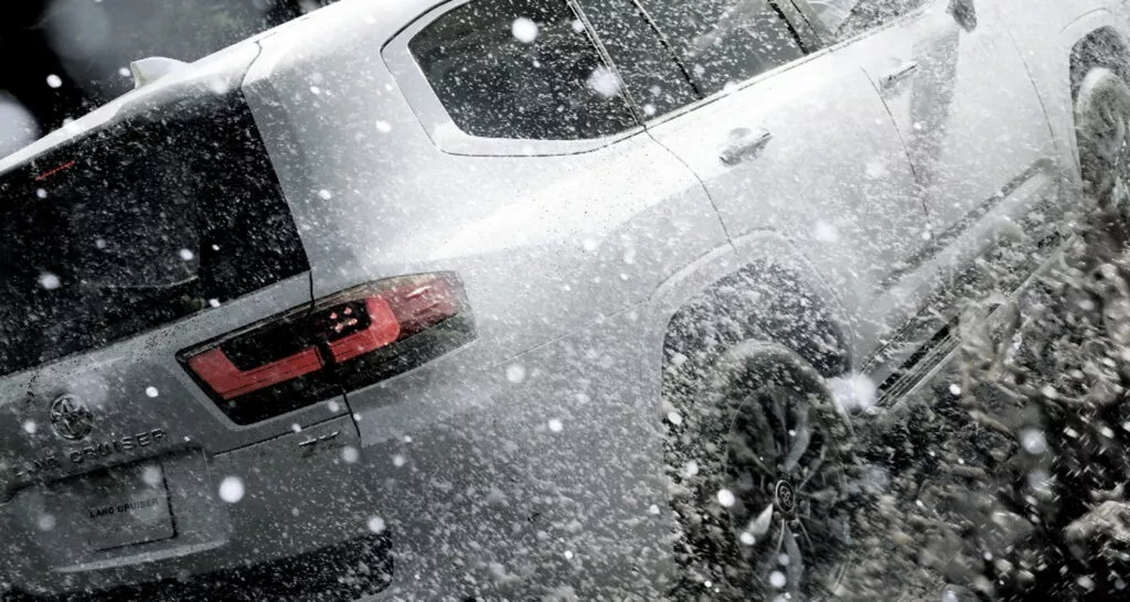 https://www.carscoops.com/wp-content/uploads/webp/2025/03/2025-Toyota-Land-Cruiser-300-Japan-3-1024x546.webp