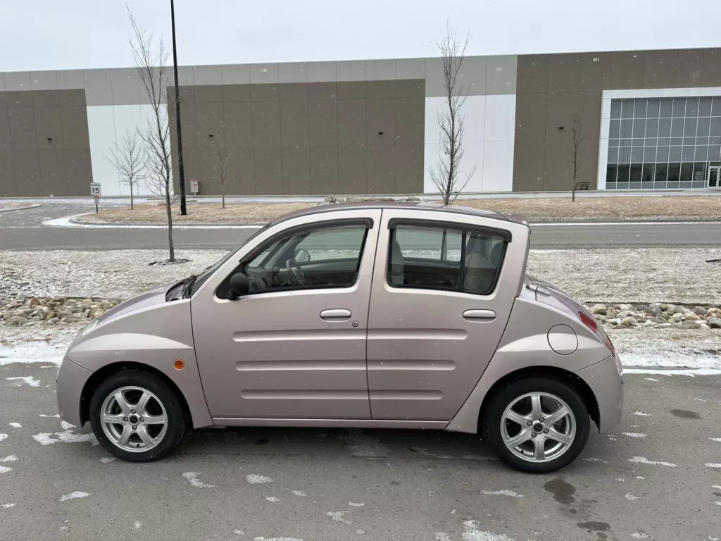 https://www.carscoops.com/wp-content/uploads/webp/2025/03/Toyota-WiLL-Vi-10-1024x768.webp