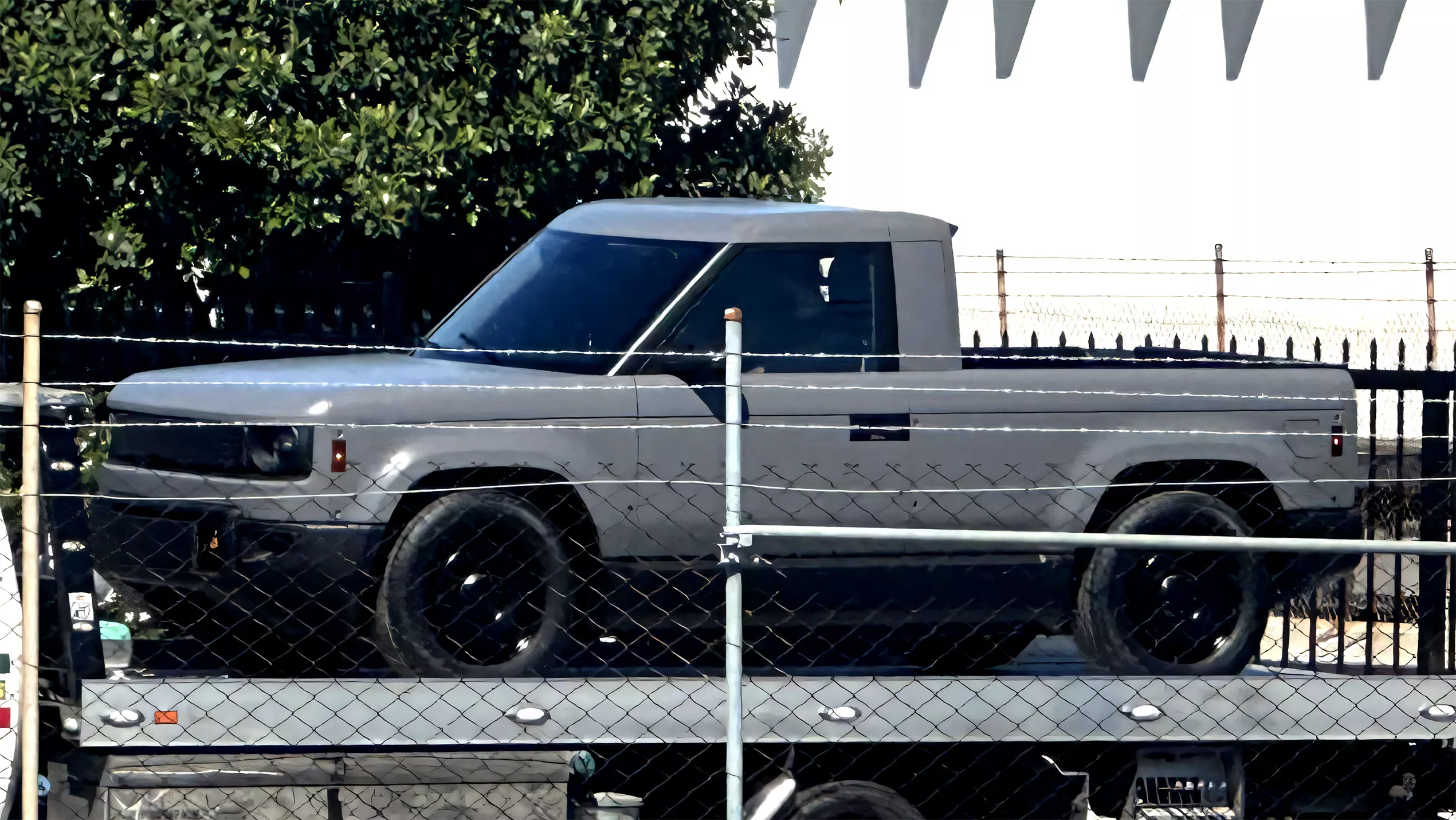 Jeff Bezos Secret EV Truck spotted | Page 4 | VW Vortex - Volkswagen Forum