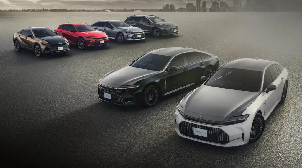 https://www.carscoops.com/wp-content/uploads/webp/2025/05/Toyota-Crown-Sedan-70th-Anniversary-Edition-Japan-1-1024x569.webp