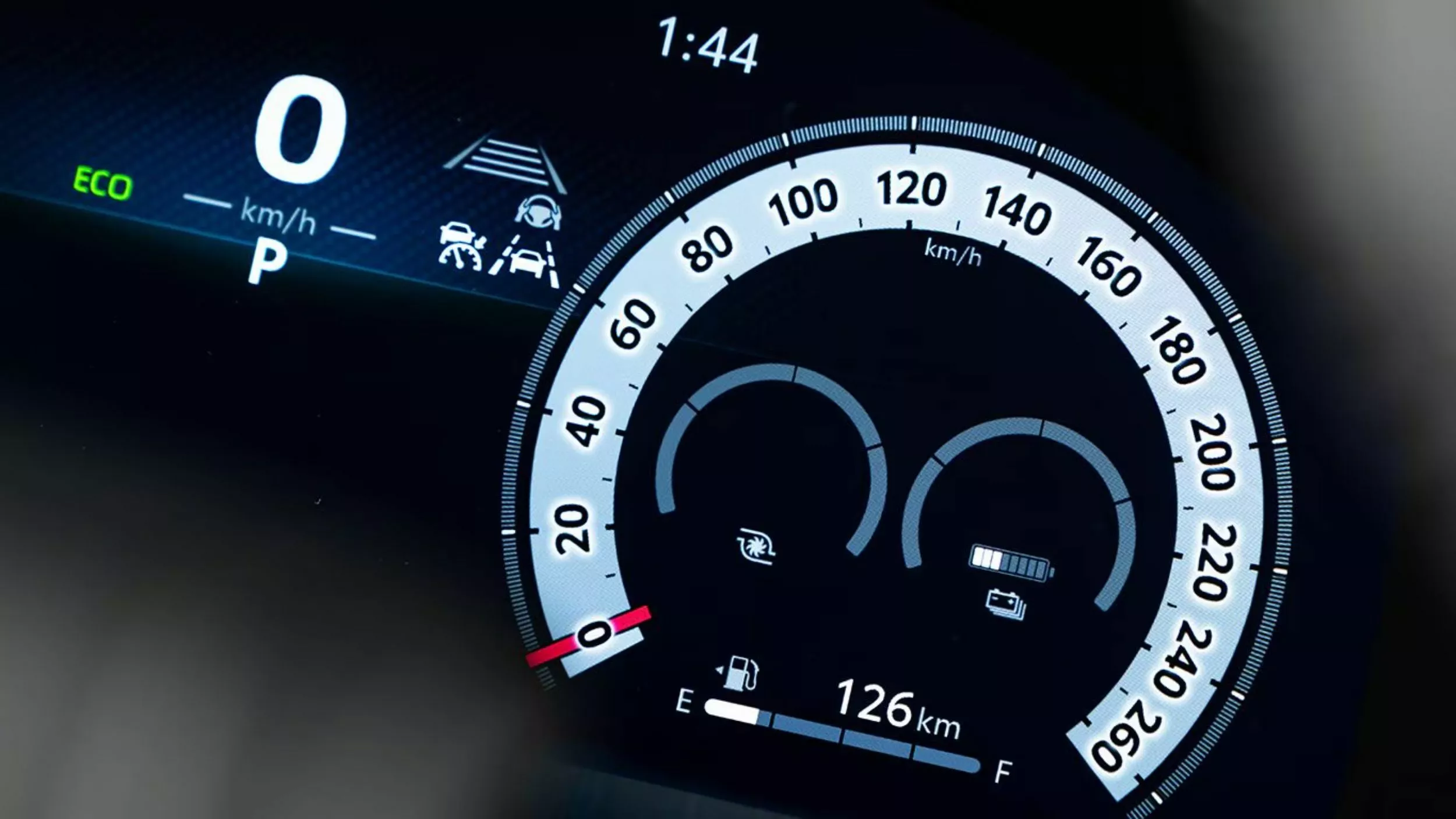 Toyota-Land-Cruiser-300-Hybrid-26.webp
