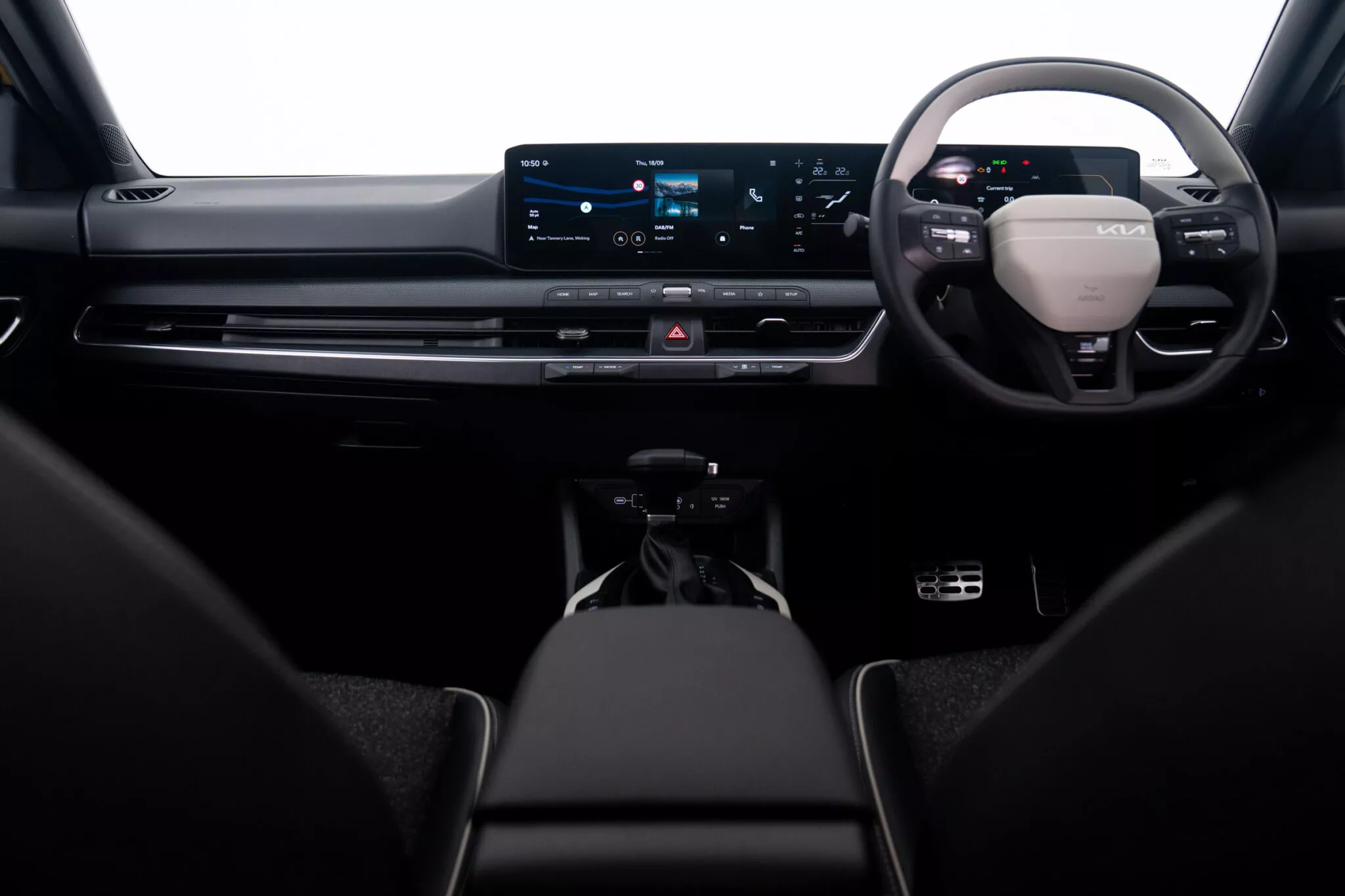 سيارة كيا K4