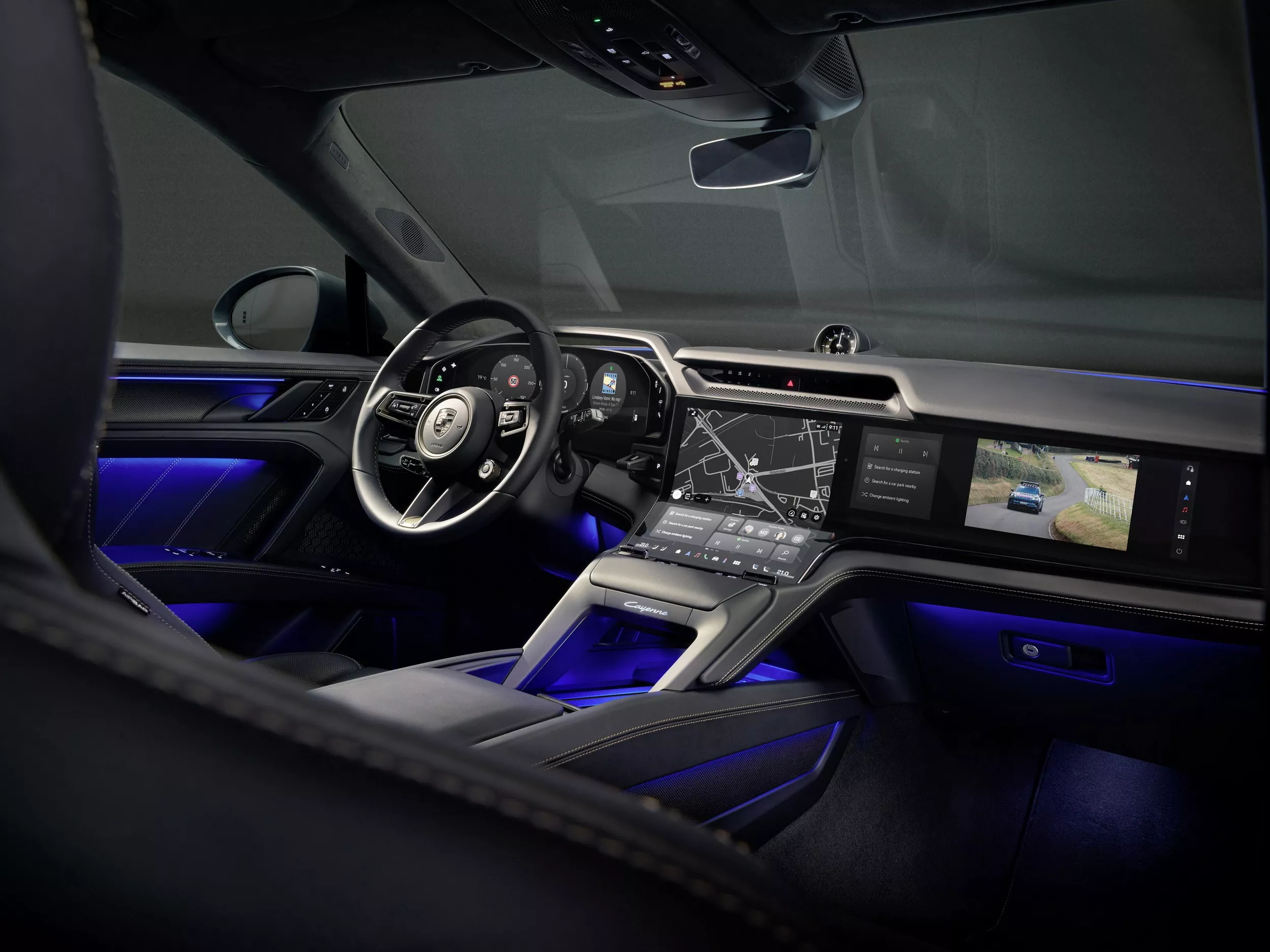 New-Porsche-Cayenne-Electric-Interior-3.webp