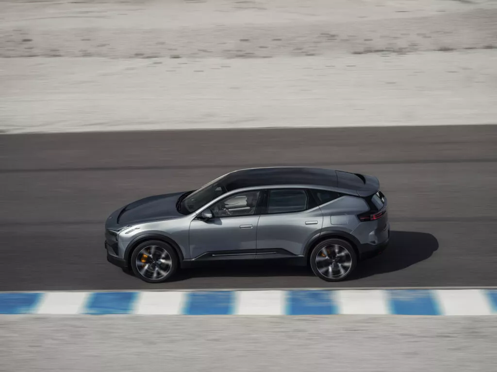 https://www.carscoops.com/wp-content/uploads/webp/2025/10/2026-Polestar-3-1001-27-1024x768.webp