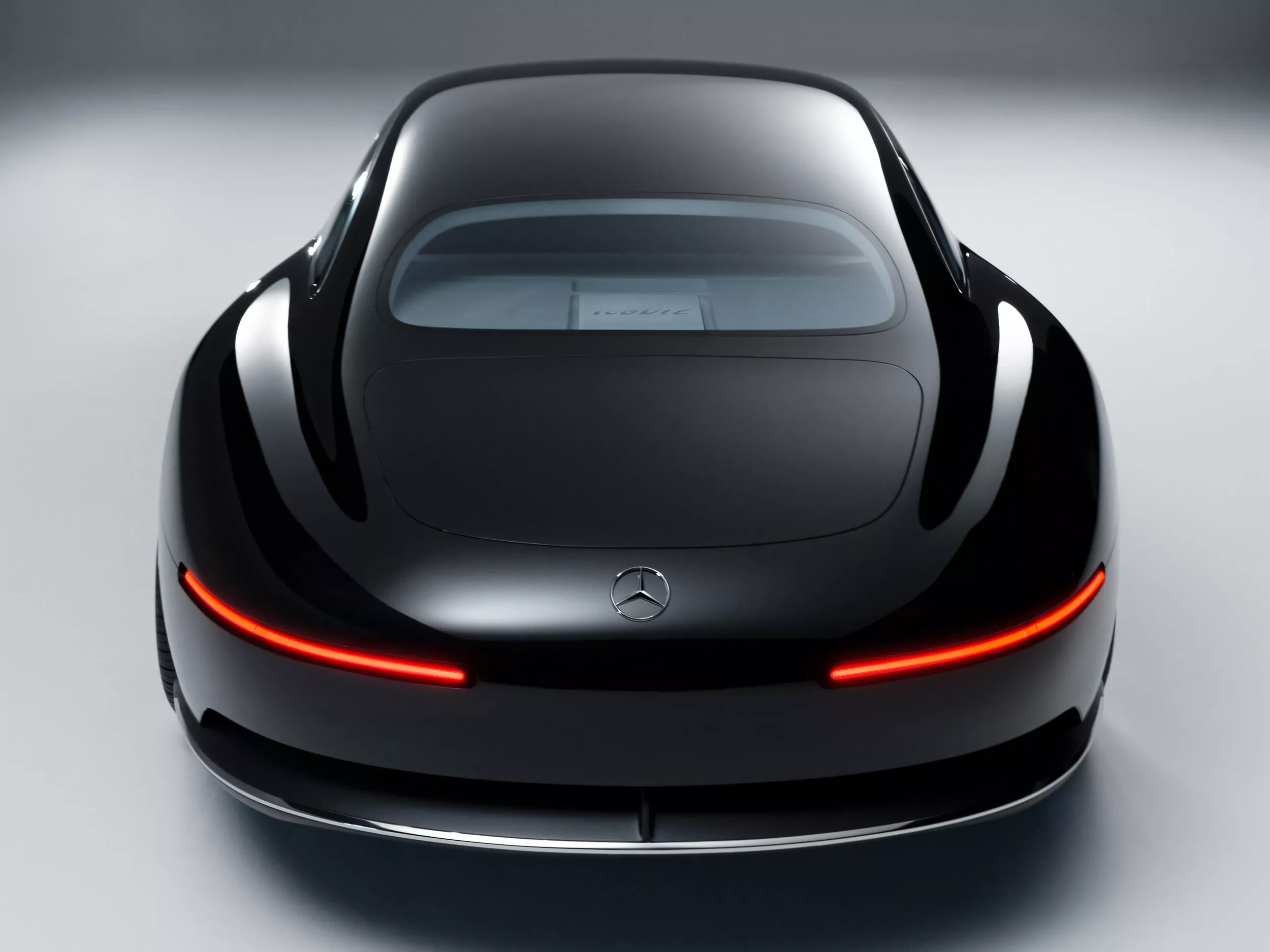 Mercedes-Benz-Vision-Iconic-8.webp
