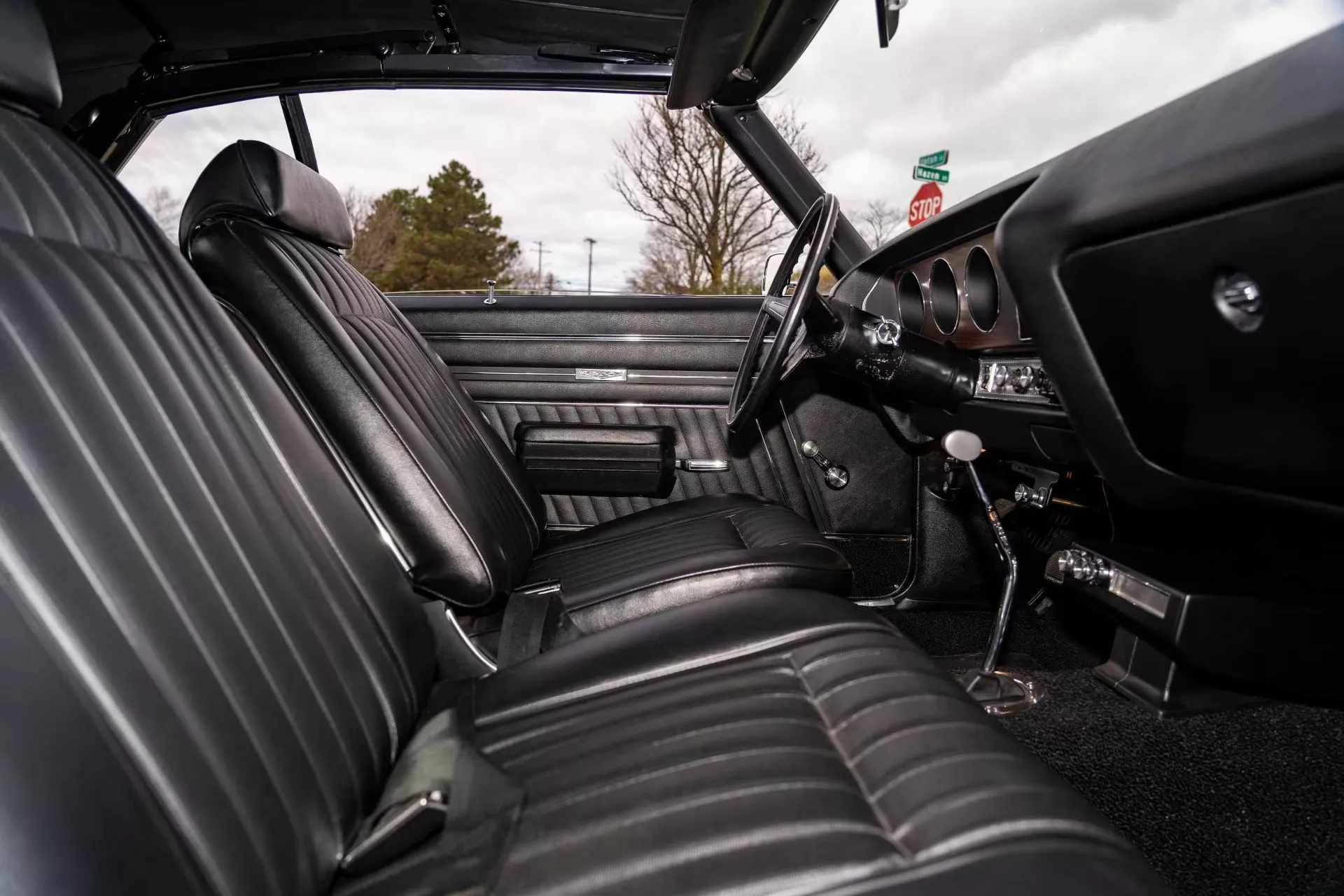 سيارة بونتياك