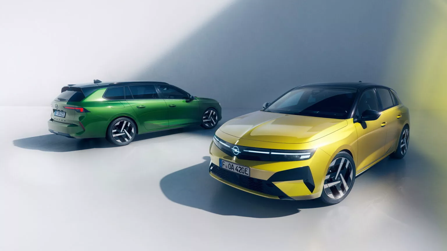 https://www.carscoops.com/wp-content/uploads/webp/2025/11/2026-Opel-Astra-1-1-1536x864.webp