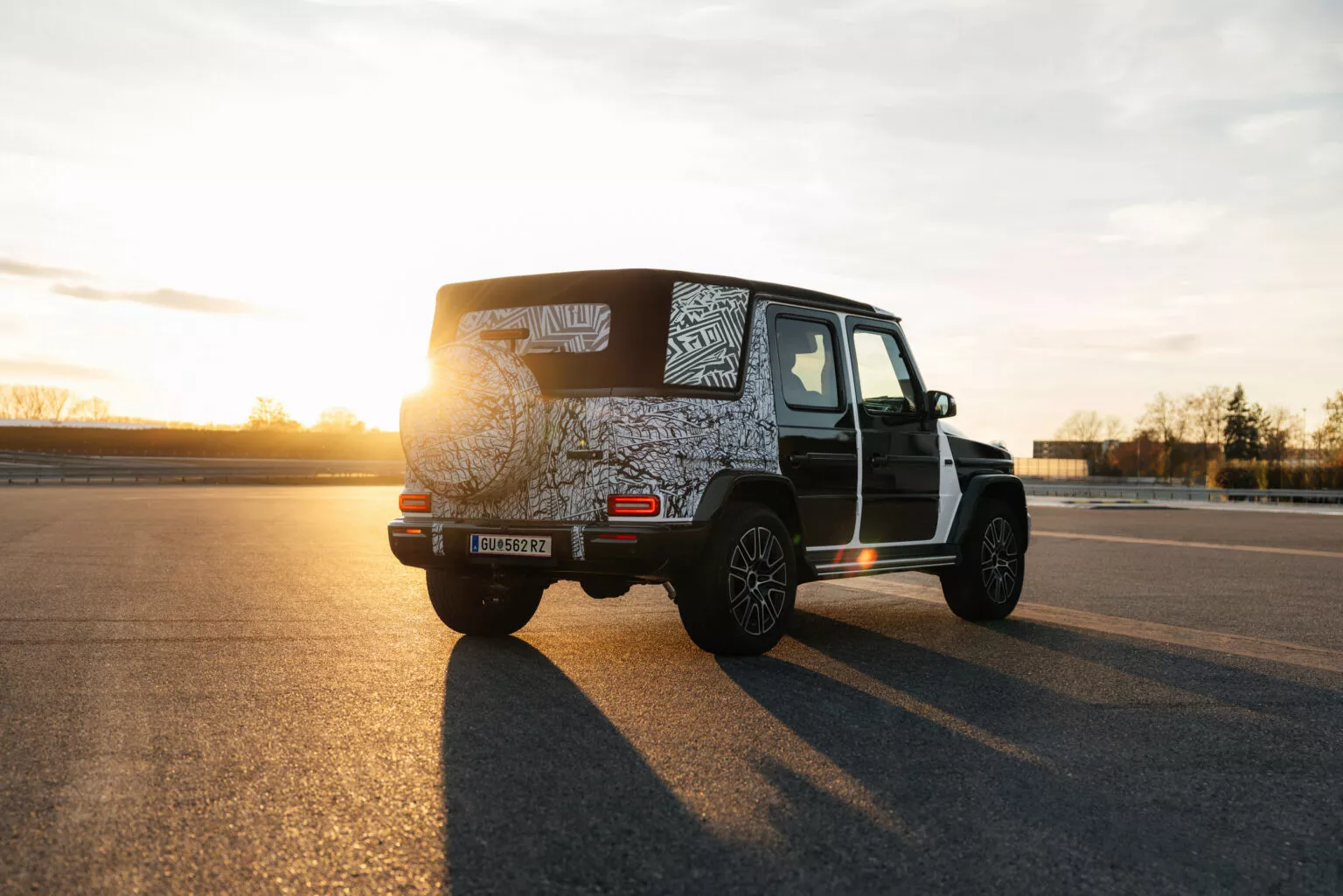 Mercedes-G-Class-Cabrio-Prototype-1201-102-1536x1025.webp