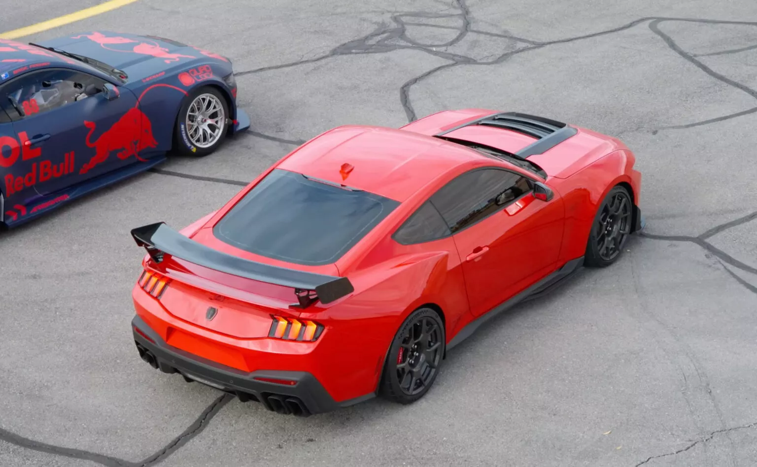 2026-Ford-Mustang-Dark-Horse-SC-00002-1536x947.webp