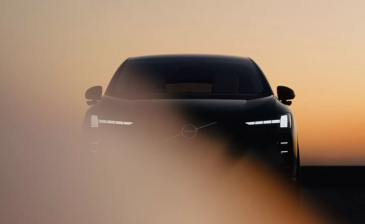 2027-Volvo-EX60-00002-1536x946.webp