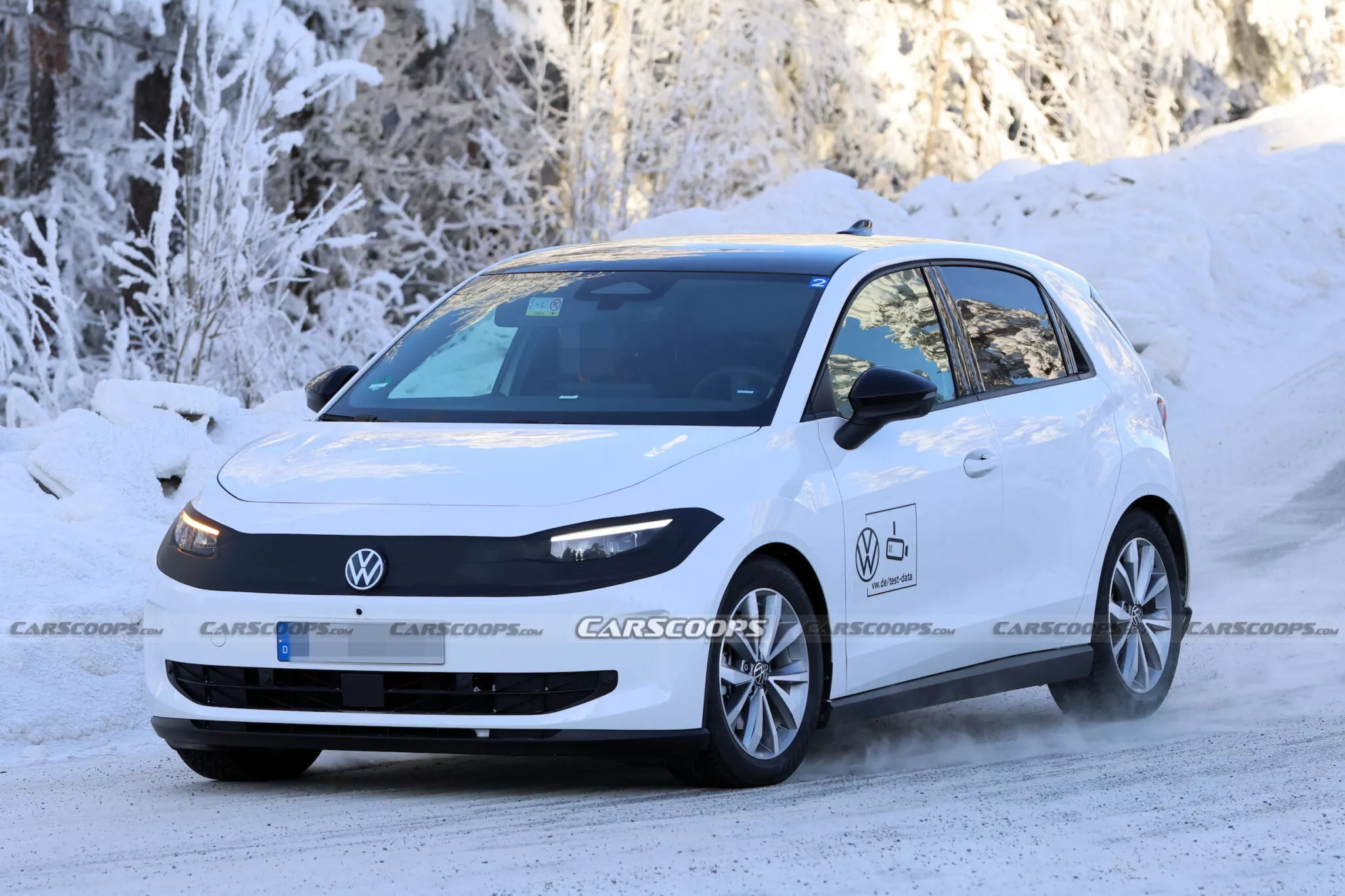 VW-ID-Polo-2_watermark-2048x1365.webp