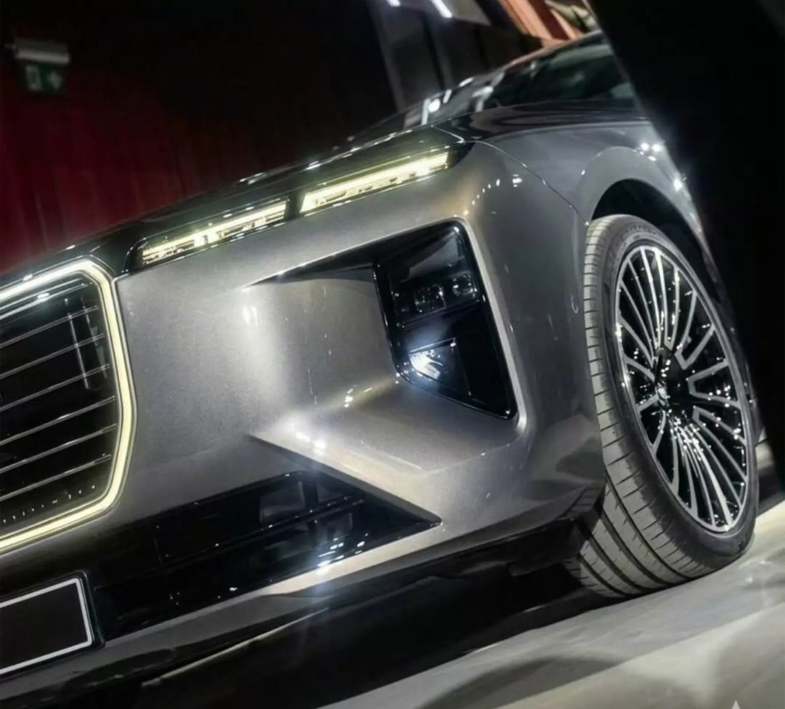BMW-7-Series-leak1-1536x1388.webp