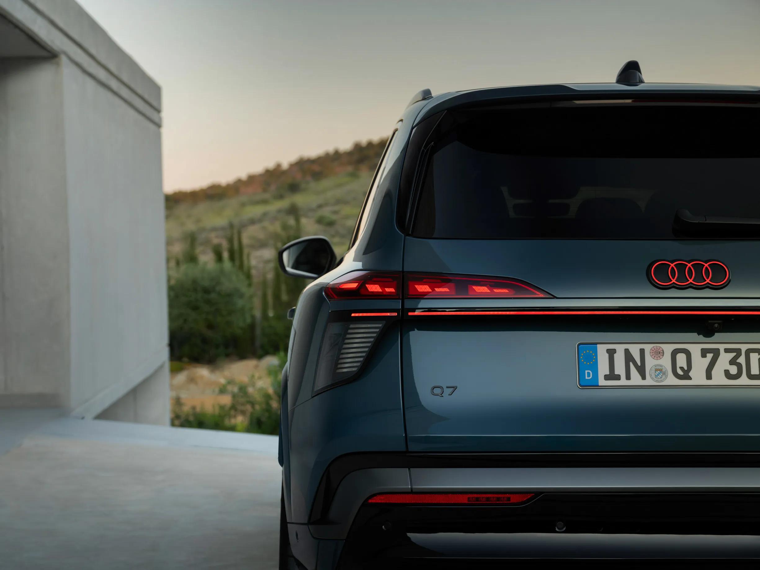 2027-Audi-Q7-00020.webp