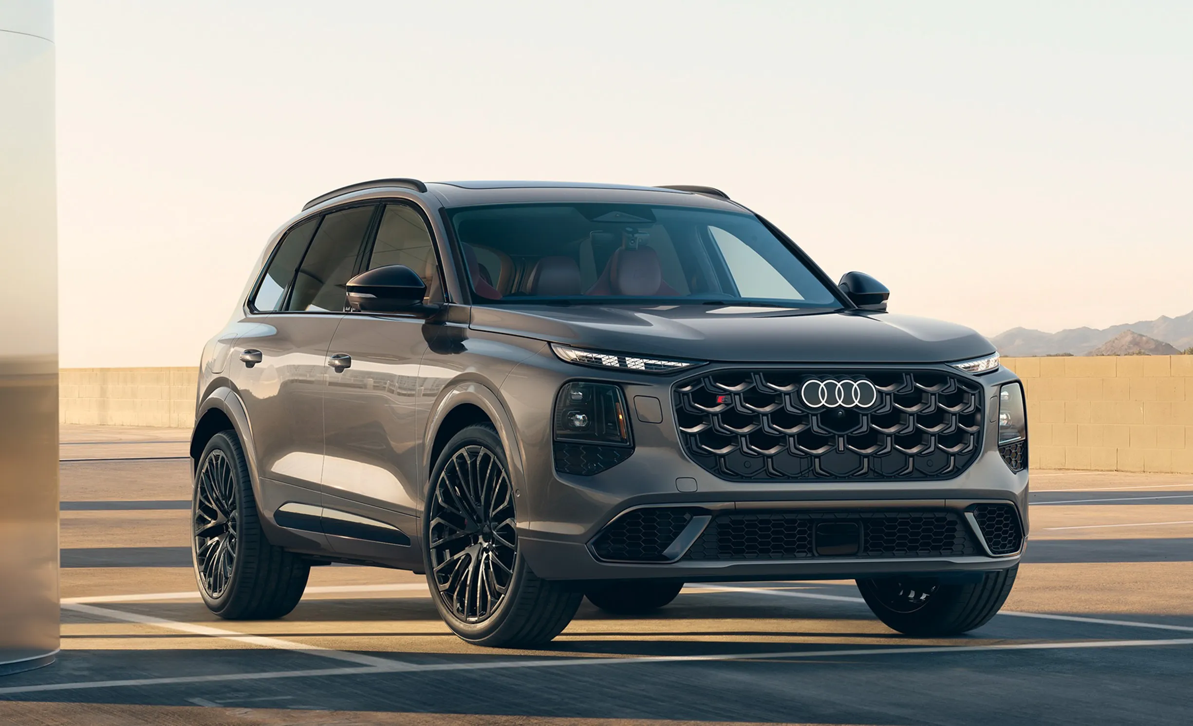 2027-Audi-SQ7-00008.webp