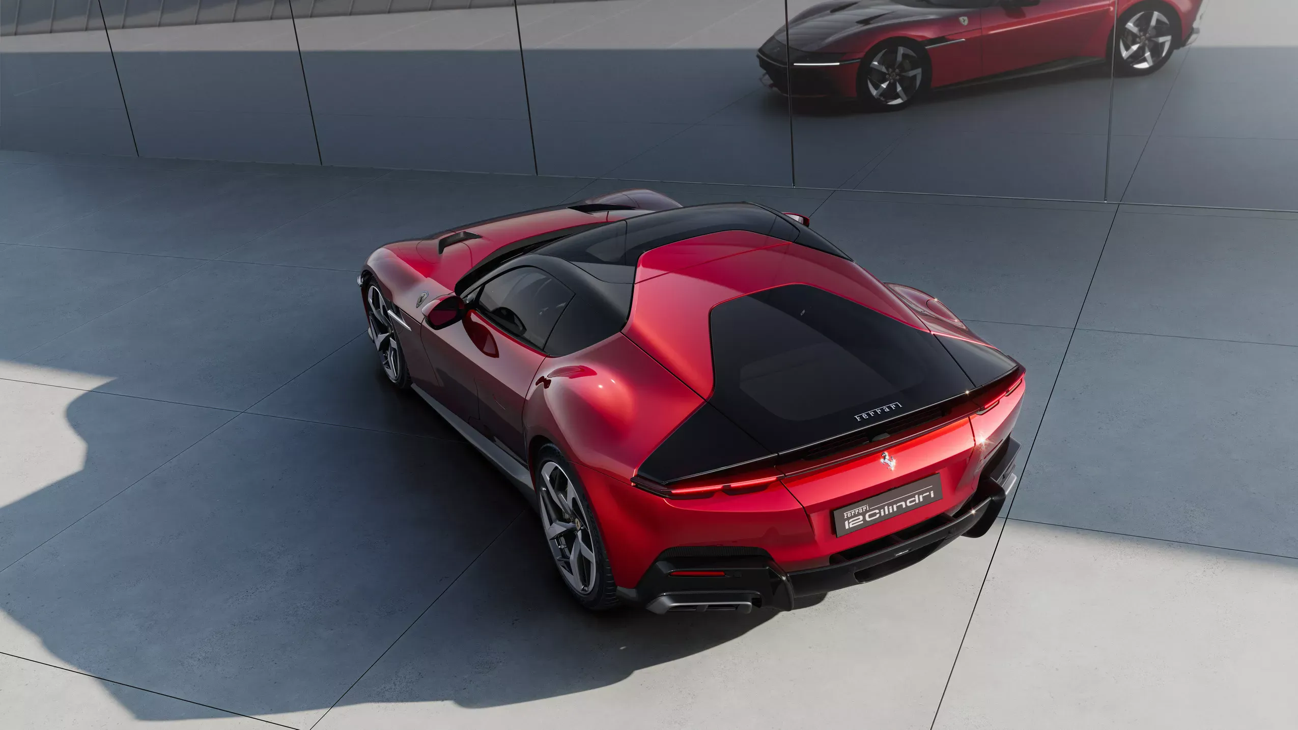 Ferrari ще представи нещо на 4 юли – може ли да е ръчен 12Cilindri?