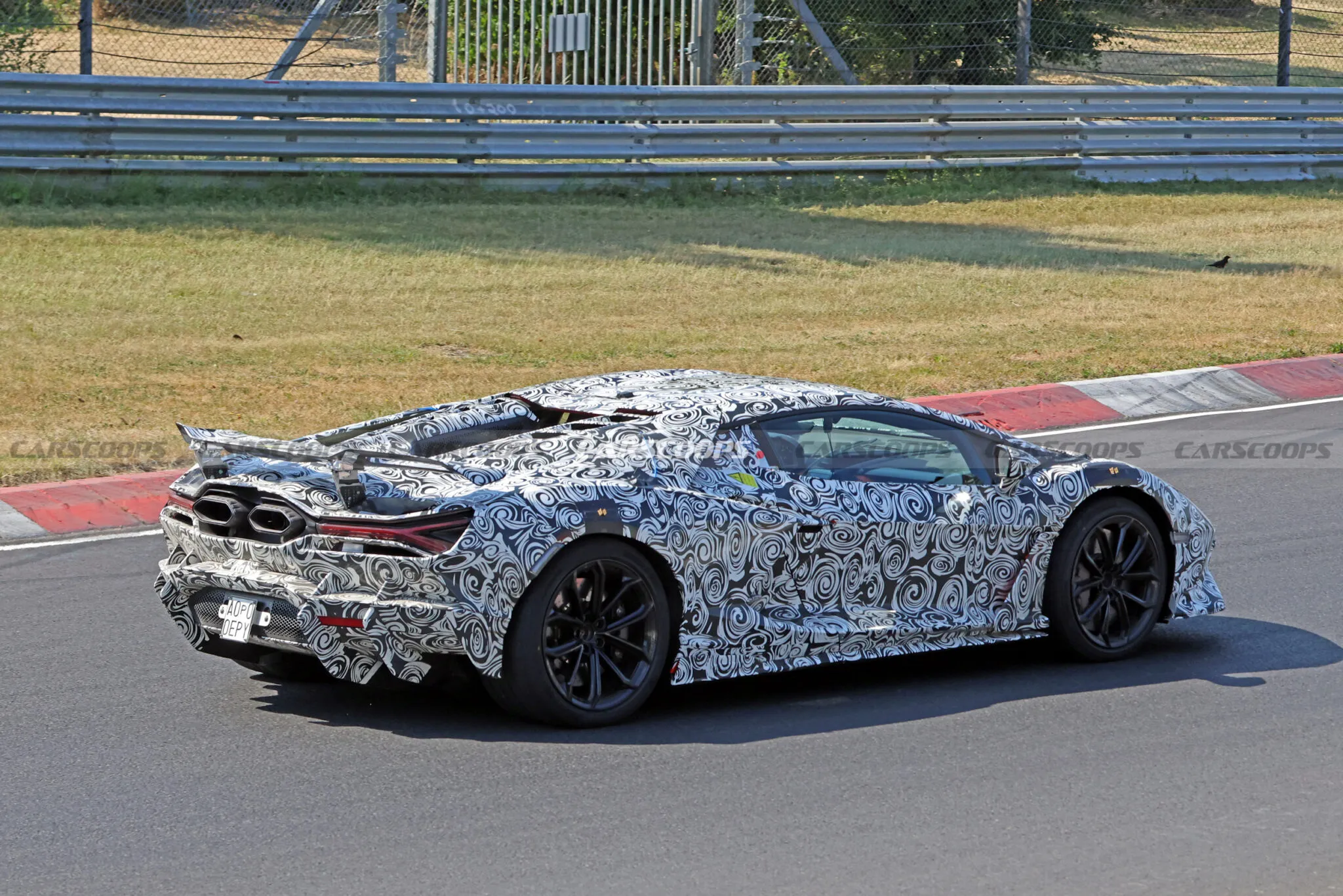 Lamborghini-Revuelto-SV-723-13-2048x1366