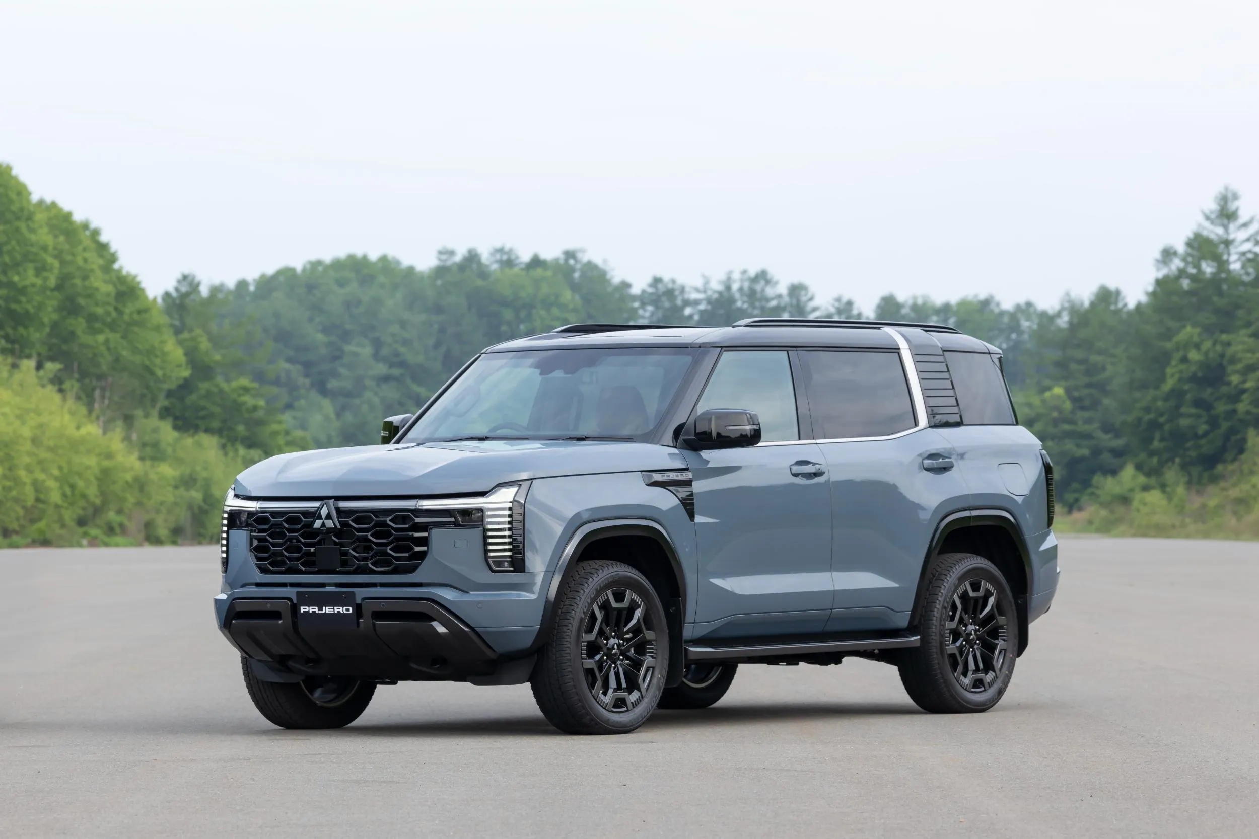 2027-Mitsubishi-Pajero-Exterior-Australia-25.webp
