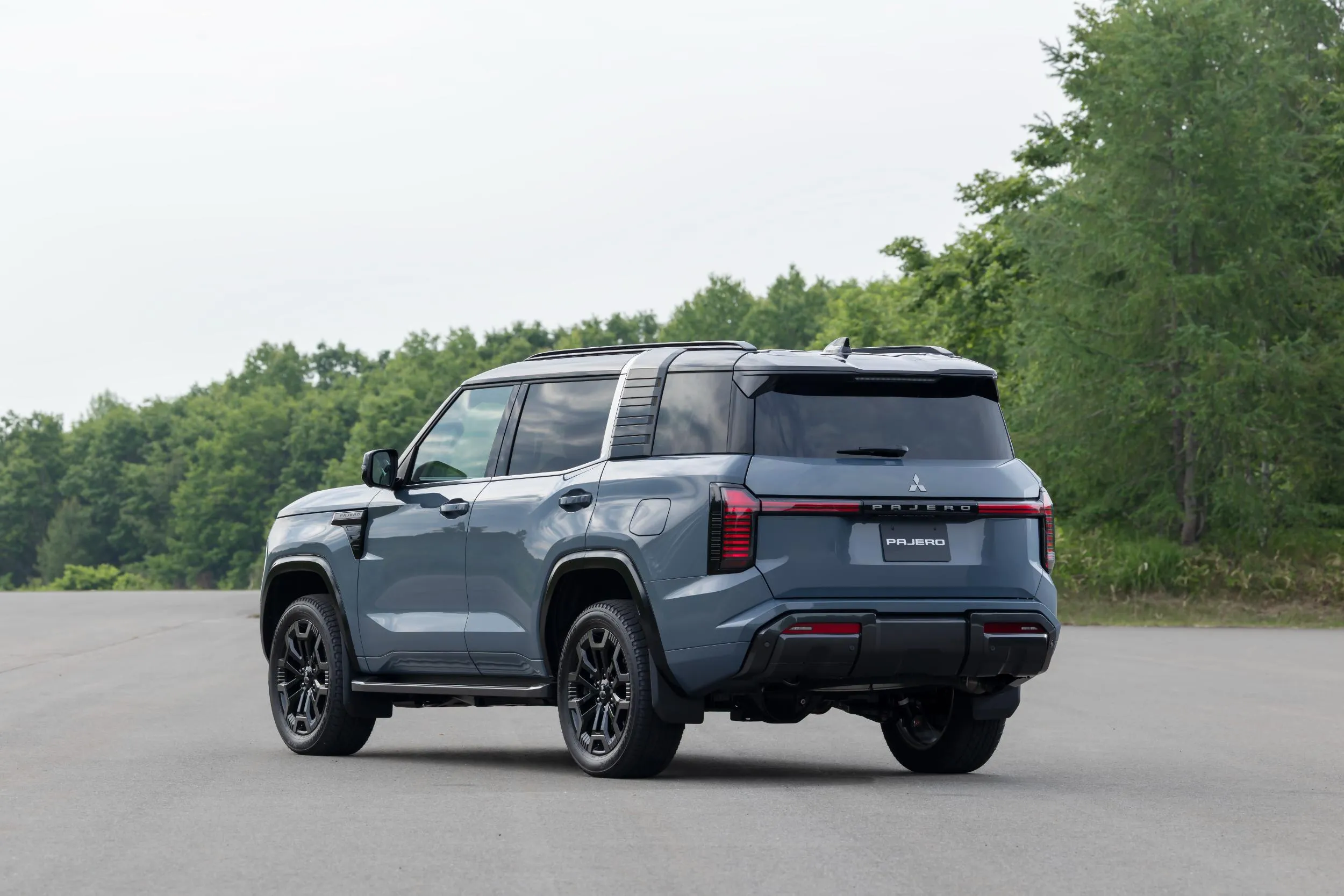2027-Mitsubishi-Pajero-Exterior-Australia-26.webp