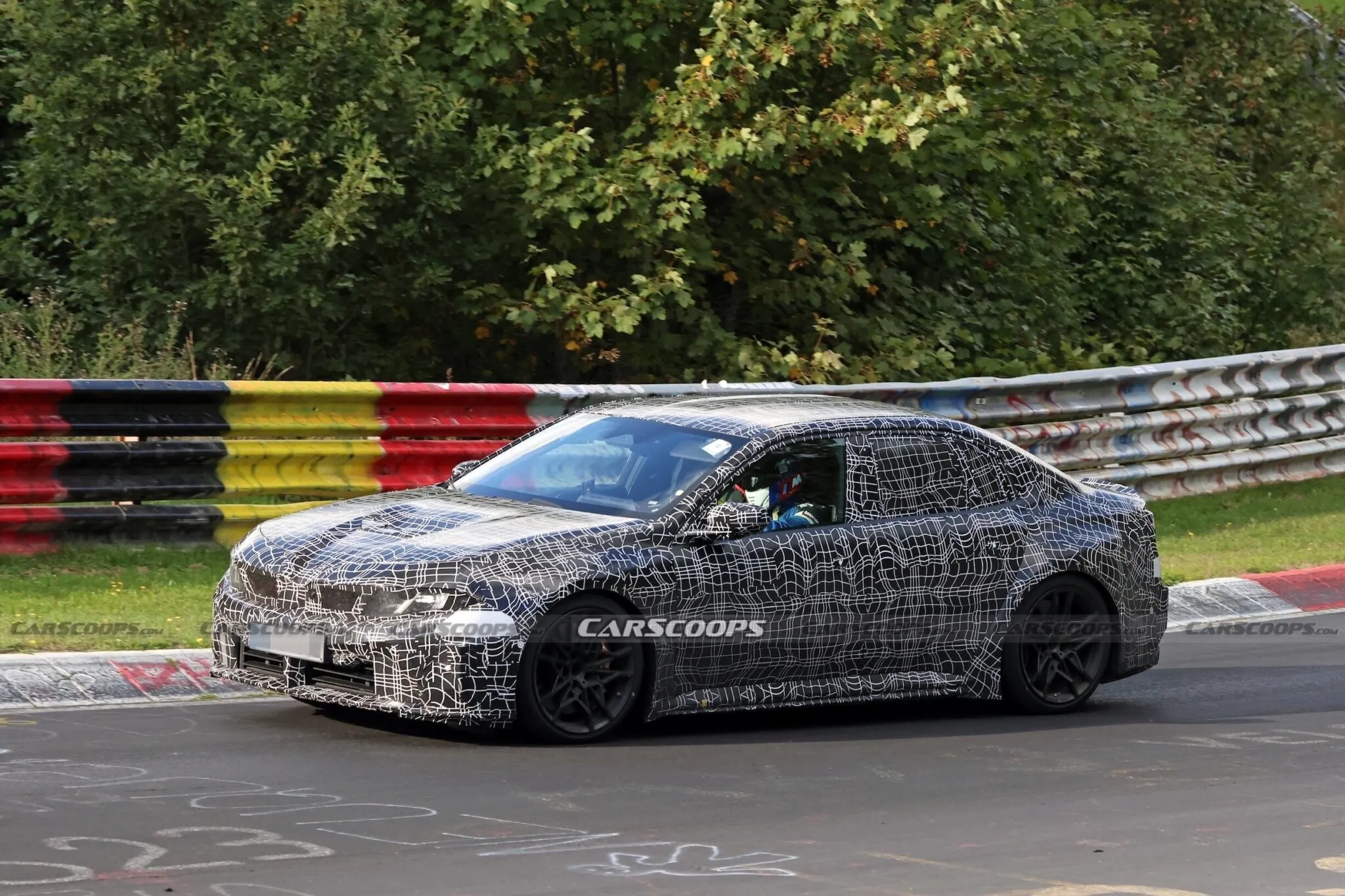 BMW-M3-EV-scoop-Sep-1826-00004-2048x1365